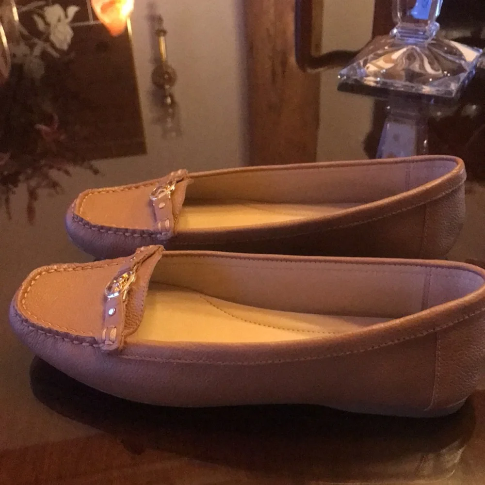 Michael Kors Flat Shoes - Picture 5 of 6